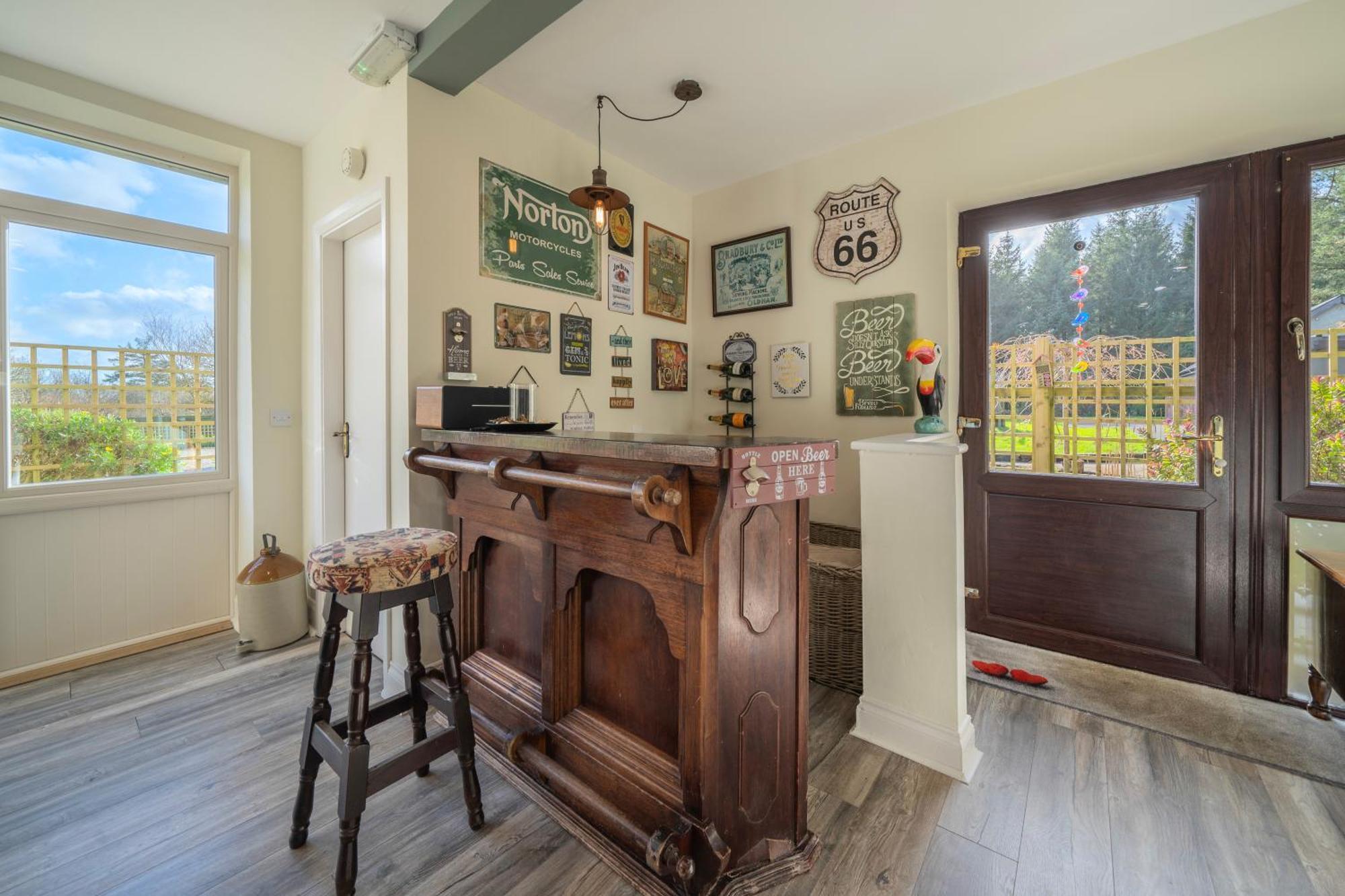 The Bird House - Coastal Lodge In Lovely Forest Setting Nr. Kinsale Корк Экстерьер фото